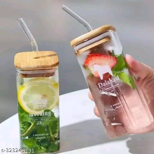 410ml (PACK OF 1) WOODEN LID SIPPER GLASS Random Printed Square Glass Beer Soda and Green Tea and Coffee Can Fruit Juice Milk Sipper Mug with Airtight Wooden Lid and Glass Straw Tumbler.